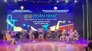 Học thổi sáo tại Đại Học Văn Hóa Nghệ Thuật Quân Đội