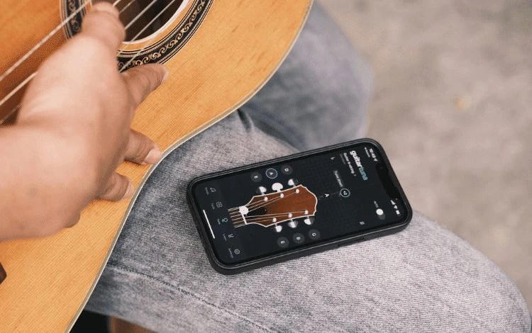 Lên Dây Đàn Guitar Bằng Ứng Dụng Trên Điện Thoại