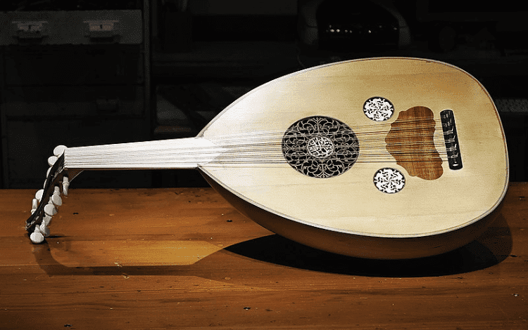 Đàn Oud - Nguồn Gốc Của Đàn Guitar