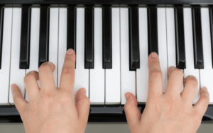 Học Piano Có Khó Không - Kỹ Năng Cần Phải Có